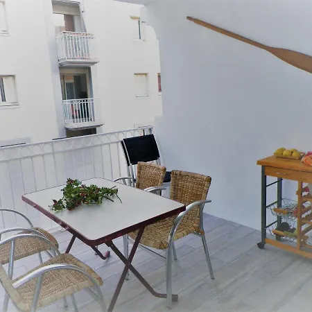 Apartment Amarine Joli T3 Centre Terrasse Parking Et Velos Sete
