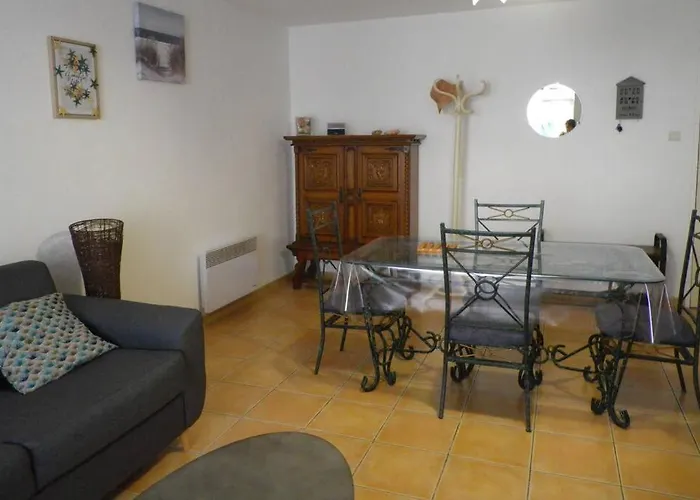 Amarine Joli T3 Centre Terrasse Parking Et Velos Apartamento