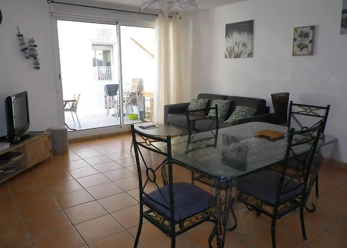 Amarine Joli T3 Centre Terrasse Parking Et Velos * Sète