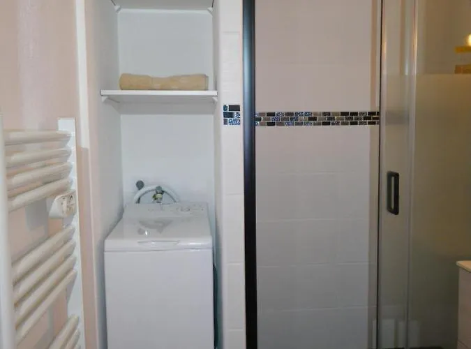 Amarine Joli T3 Centre Terrasse Parking Et Velos Apartamento Sète