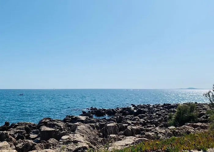 Apartamento Amarine Joli T3 Centre Terrasse Parking Et Velos Sète